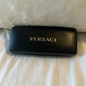VERSACE HARD LEATHER CLAMSHELL SUNGLASSES CASE